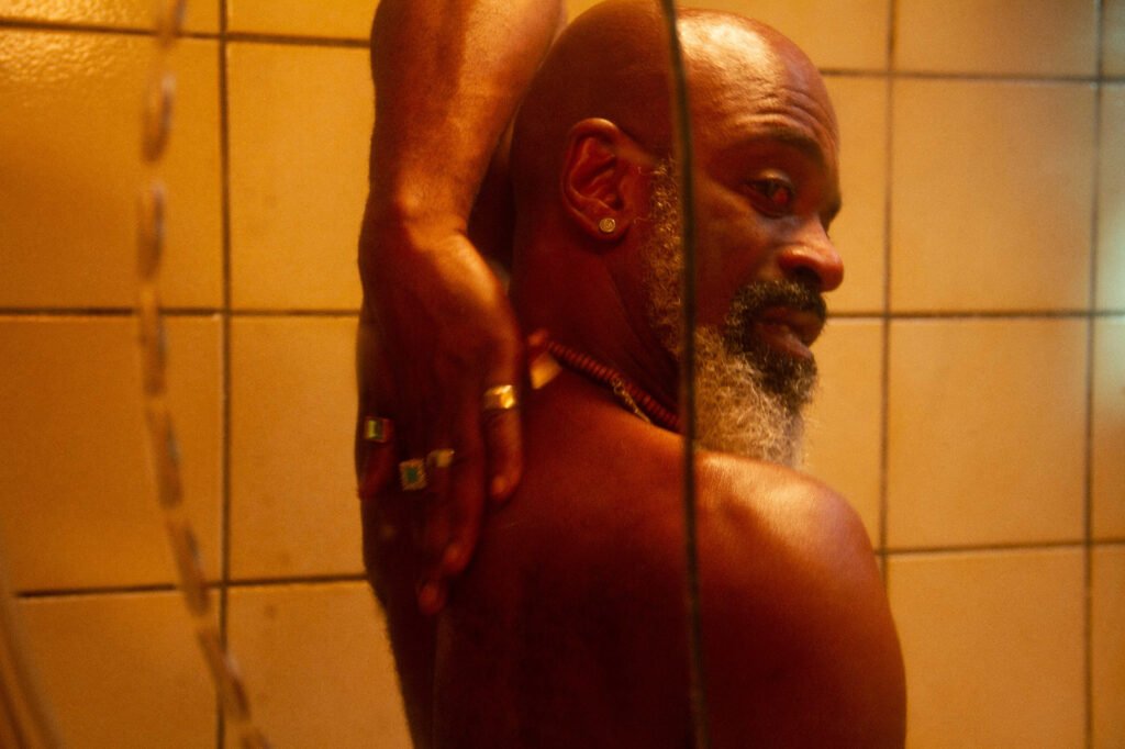 Remendo (Roger Ghil, FIC, ES)