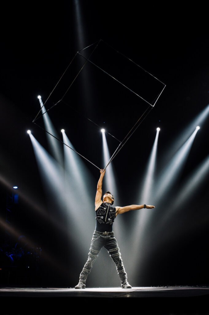 Cirque Amar estreia temporada exclusiva