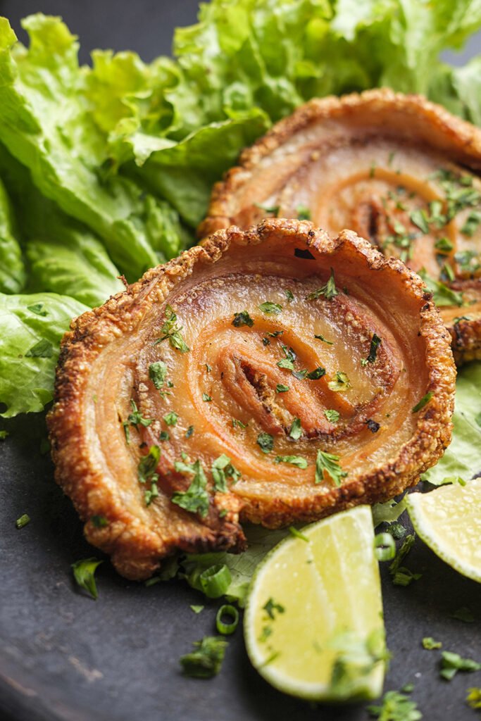 Torresmo de rolo no The Wood Lounge